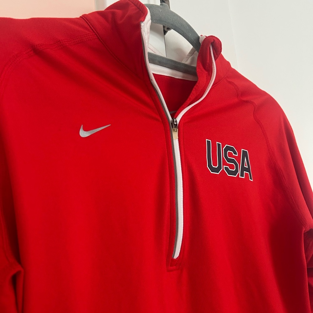 Nike Dri Fit Running Element Red USA Flag 1/4 Zip Pullover Shirt Size Small M - Picture 3 of 6